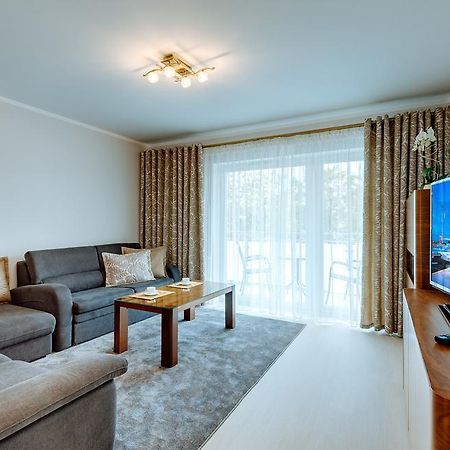 Apartament W Rezydencji Maritimo Kołobrzeg Buitenkant foto